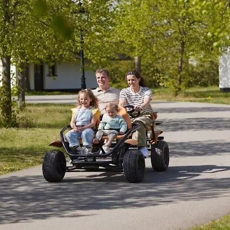 Im Der Valk Linstow Апартаменты